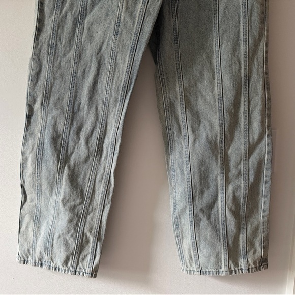 NWT White Fox Did You Miss Me Mid Rise Straight Leg Denim Size Medium Acid Wash - Picture 4 of 16